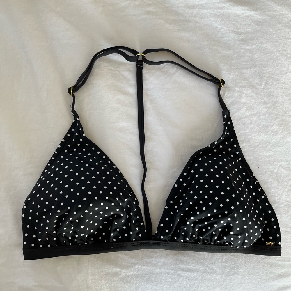 Super cute bather from La Vie en Rose 🖤🤍